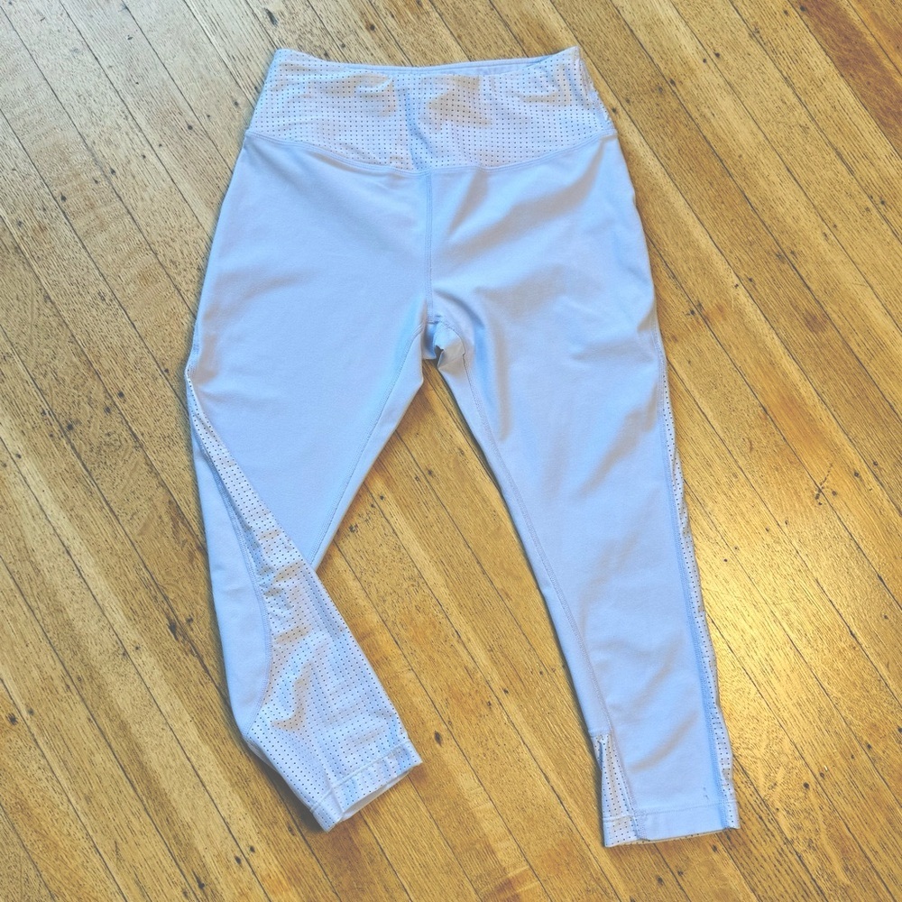 MPG Lilac Purple Capri Leggings, High Waist, Drawstring, flattering & soft